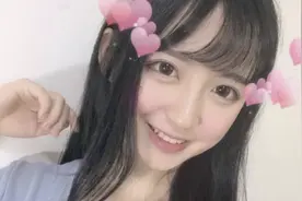 小说：倒在浴缸旁边的女人图片