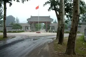 秦城监狱最神秘的犯人，一监区只关他一人，1983年却被葬在八宝山图片