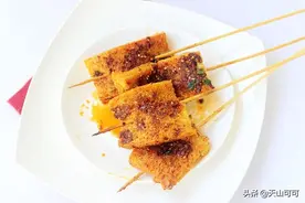 夜市上烤面筋，在家自己做，自制酱料比外面都好吃图片
