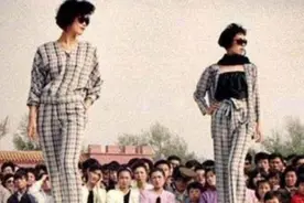 摄影师拍下一组80年代老照片：图3模特好性感，图5宾客闹洞房图片