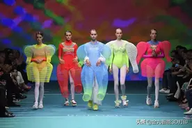 以精神分裂为灵感，用3D打印笔描绘灵魂曲线、人性色泽图片