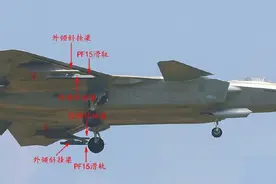 外挂，让J20战斗机变态强大图片