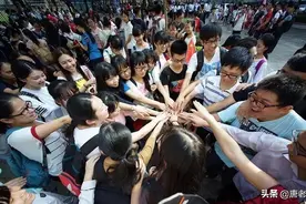 上海交大3名本科生被退学：“放纵成瘾”的年轻人，终于被惩罚了图片