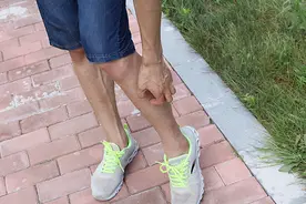 皮肤发黄，该如何调理？听听皮肤科主任建议，有助于改善图片