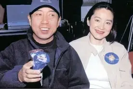 林青霞深夜点赞赵丽颖离婚新闻，被指意味深长，被曝与老公已离婚图片