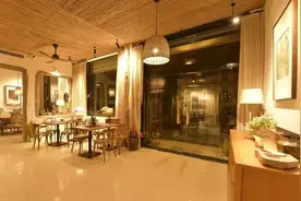 双十一的夜晚，我走访了青州的三家旅馆图片
