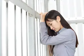 武汉女子患精神分裂症，独自离家未归，丈夫：“她控制不了自己”图片