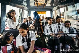 “不作弊，我怎么上大学？”：开挂的印度高考，有多疯狂？图片