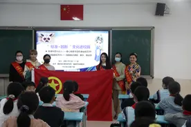 绿色低碳行 芬芳满园飘 ----“标准+越剧”文化走进温泉小学图片
