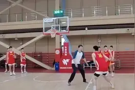 首钢三消息：签大郅被拒，汉密尔顿或离队，辽篮后卫有望加盟图片