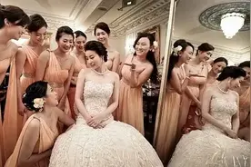 郭晶晶婚礼排场堪比公主！12套礼服价值600万太壕，约旦王妃亲临图片