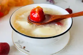 秋天，常给孩子喝“2红2白”粥，孩子脾胃好，吃饭香，宝妈才省心图片