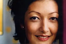 丹麦王妃文雅丽，为何宁愿放弃每年220万津贴，也要和王子离婚图片