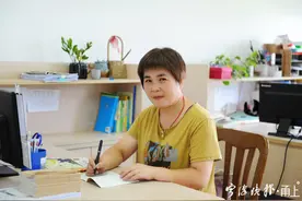 点赞好老师 | 像朋友又像妈妈，而立之年的学生提起这位老师时满满感恩图片