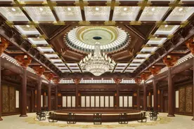 精品欣赏：叱咤风云的巨型小叶紫檀会议桌图片