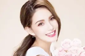 周杰伦第一次见昆凌家的亲戚，昆凌姐姐妹夫：我是你的超级粉丝！