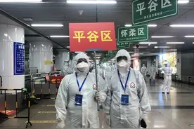 我在这等着你回来看那桃花开，欢迎武汉返区人员回家图片