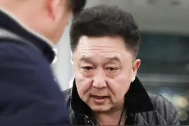 于谦生日！郭德纲祝福很暖心，张鹤伦搞笑，孟鹤堂太调皮图片