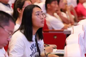 专科生到底算不算是大学生？众人争论不休，官方给出正确答案图片