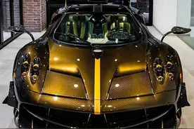 天价艺术品！帕加尼Pagani Huayra Lampo 梦幻般的超跑图片