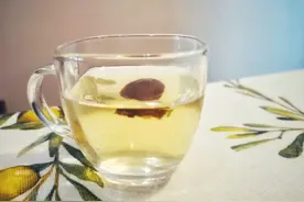 聪明的小伙伴三伏天都喝这个，每天坚持喝一杯，轻松快乐过夏天图片