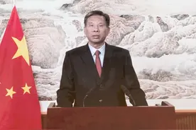 新开发银行总部大楼今天在沪正式交付使用图片
