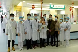 藏族小男孩患上罕见脆骨病，辗转1600公里来汉获救治图片