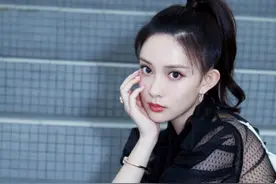 时尚的可爱丽人休闲穿搭风格，大气又复古的上衣，简直美得不行图片