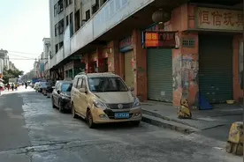 东莞长安某批发市场：转让费15万+喝茶费3万，如今成烫手山芋图片
