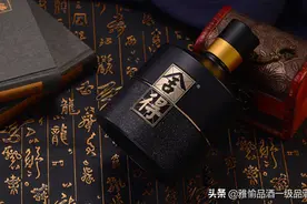 舍得酒，真正看得见年龄的老酒图片