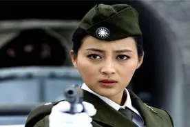 潜伏在汉奸身边的军统女特工 只因一碗面条暴露了身份图片