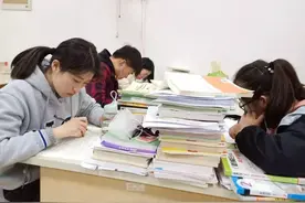 考研成绩公布，400+高分不少，只考了257分，能进复试吗？图片