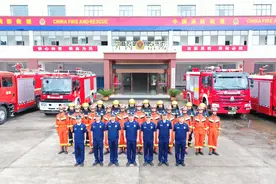 巍巍井冈的红军传人图片
