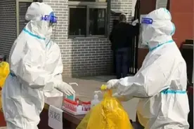 心心相连！你们忙碌时的样子，真美图片
