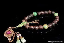 手串不值钱？盘点那些被拍出天价的手串图片