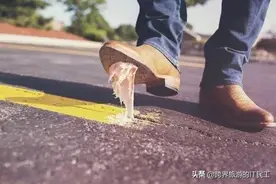 发达国家新加坡，有哪些令人奇怪的规定，你又知道几个？图片