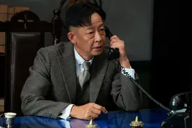 王志文有望超越《潜伏》余则成？中分“汉奸头”，笑面虎还会变脸图片