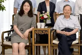 82岁杨振宁：妻子去世一年，便娶28岁翁帆，直言害怕老年人的孤独图片