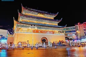 宜宾夜景凭实力“出圈”！“犇”赴下一片星辰大海......图片