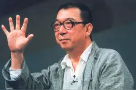 为这部剧众星"献身":雷老被扒裤子、陈宝国卖房子、张艺谋剃秃子图片
