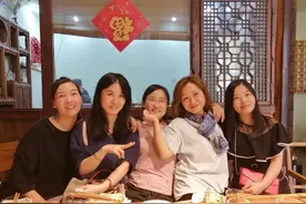 听过最大的谎言，就是“改天一起喝酒”图片