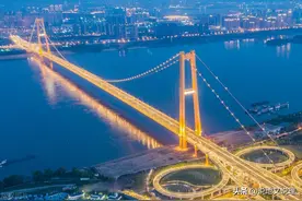 建1700米跨度的大桥，是“逼出来的”？外国网友点赞，基建速度快图片