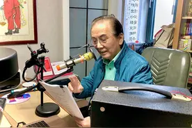 为抗疫英雄点赞 教红领巾们学艺 71岁徐世利力推“上海说唱”图片