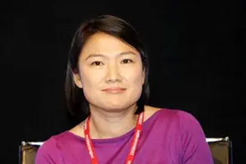 亿万富婆张欣后悔加入美籍，公开道歉想回国，网友：拒不接纳图片
