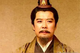 乱臣贼子诸葛、狂妄关羽、虚伪刘备？这些英雄为什么会被泼脏水？图片