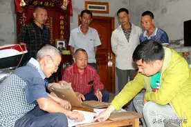 广西恭城：外来“和尚”为民“念”真经——记三江乡安冲村党支部书记、县、乡人大代表蒋百富图片