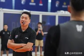 李春江逆袭的机会来了，这次杨鸣都很难挡住，因为上海醒了图片