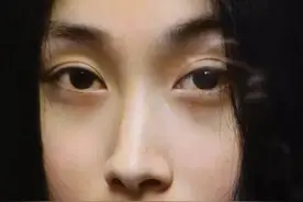 这哥们画功逆天了！画得比冷军厉害，专家痛批：画照片艺术水平低图片