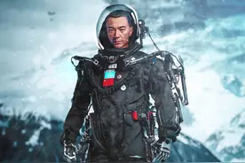 外骨骼瞩目，《流浪地球》1/6可动人偶来了图片