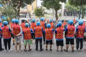 会声会色VLOG丨征兵宣传有“新招”德清300名外卖骑手变身宣传员图片